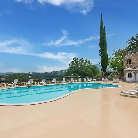 Majestic In With Private Pool